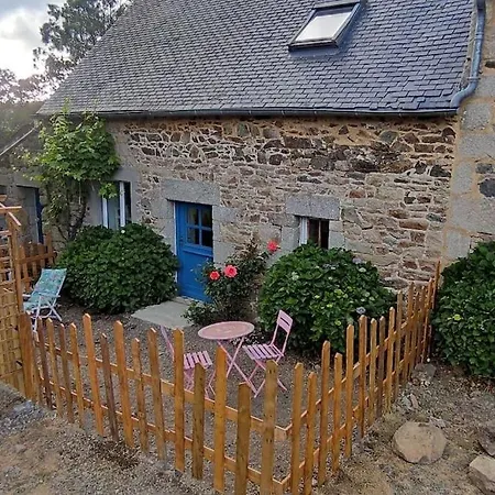Holiday home De La Petite Ferme Bretonne